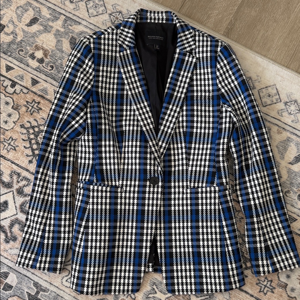 BANANA REPUBLIC petite plaid long and lean stretch blazer 2P